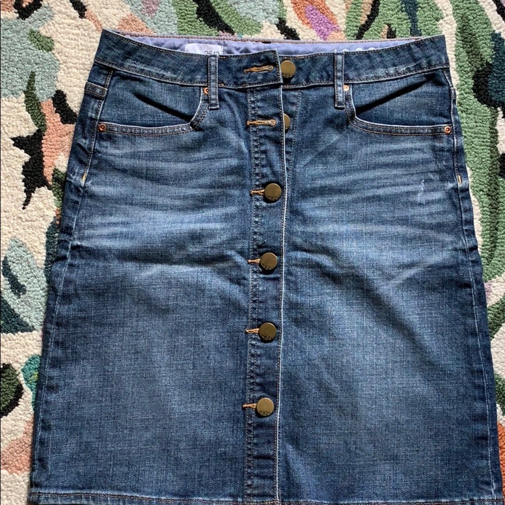 Skirt